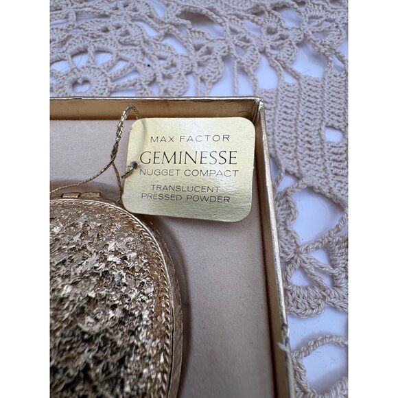 Vintage NEW Max Factor Geminesse Nugget Compact Pressed Powder - Picture 3 of 4